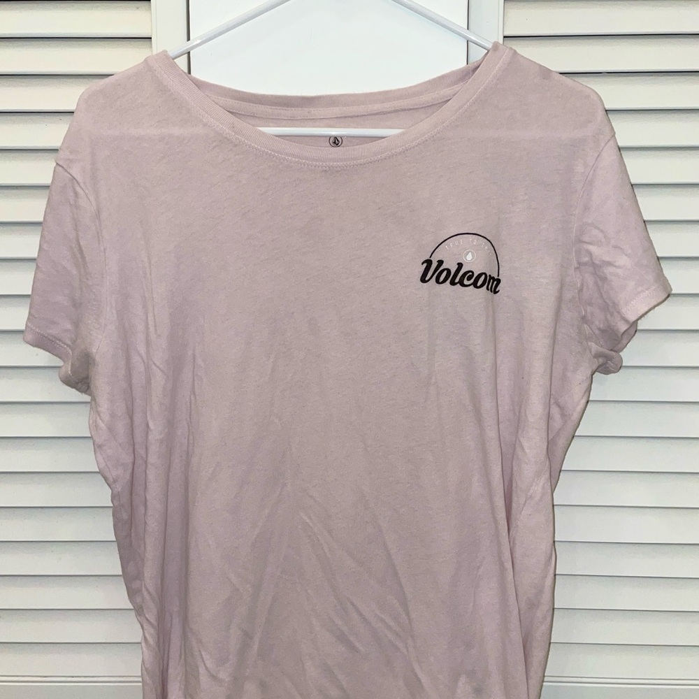 3 FOR $10 SALE - Baby Pink Soft Short Sleeve Volcom Shirt